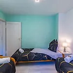 Grosses Reihenhaus 100 M2, Messe 650m, Garten Bis 9 Gaeste, Gratis Parkplaetze, Naehe Europpark & Gifiz-see Apartment Offenburg