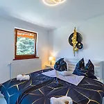 Grosses Reihenhaus 100 M2, Messe 650m, Garten Bis 9 Gaeste, Gratis Parkplaetze, Naehe Europpark & Gifiz-see Offenburg