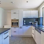 Grosses Reihenhaus 100 M2, Messe 650m, Garten Bis 9 Gaeste, Gratis Parkplaetze, Naehe Europpark & Gifiz-see Apartment Offenburg